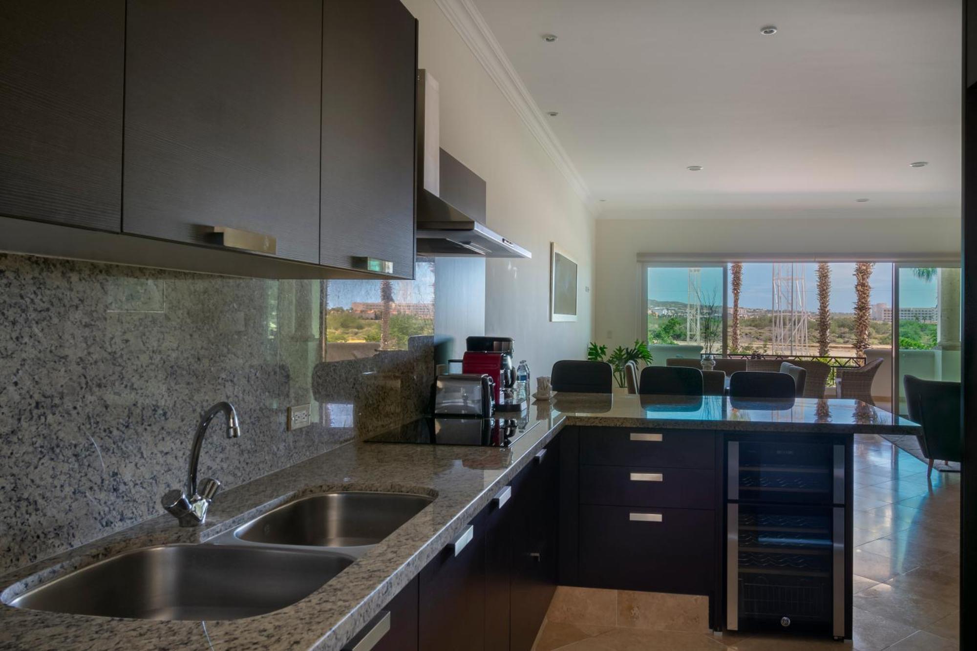 Condo Paraiso - Luxurious New Condo 300Mt From The Beach Cabo San Lucas Eksteriør billede