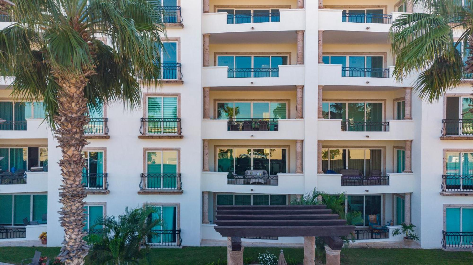 Condo Paraiso - Luxurious New Condo 300Mt From The Beach Cabo San Lucas Eksteriør billede