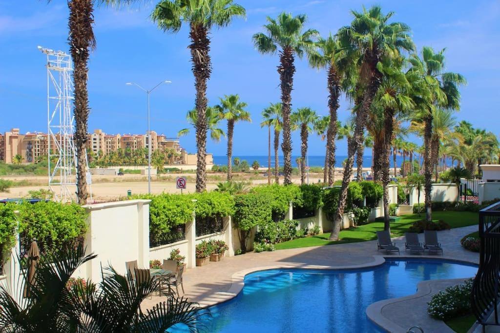 Condo Paraiso - Luxurious New Condo 300Mt From The Beach Cabo San Lucas Eksteriør billede
